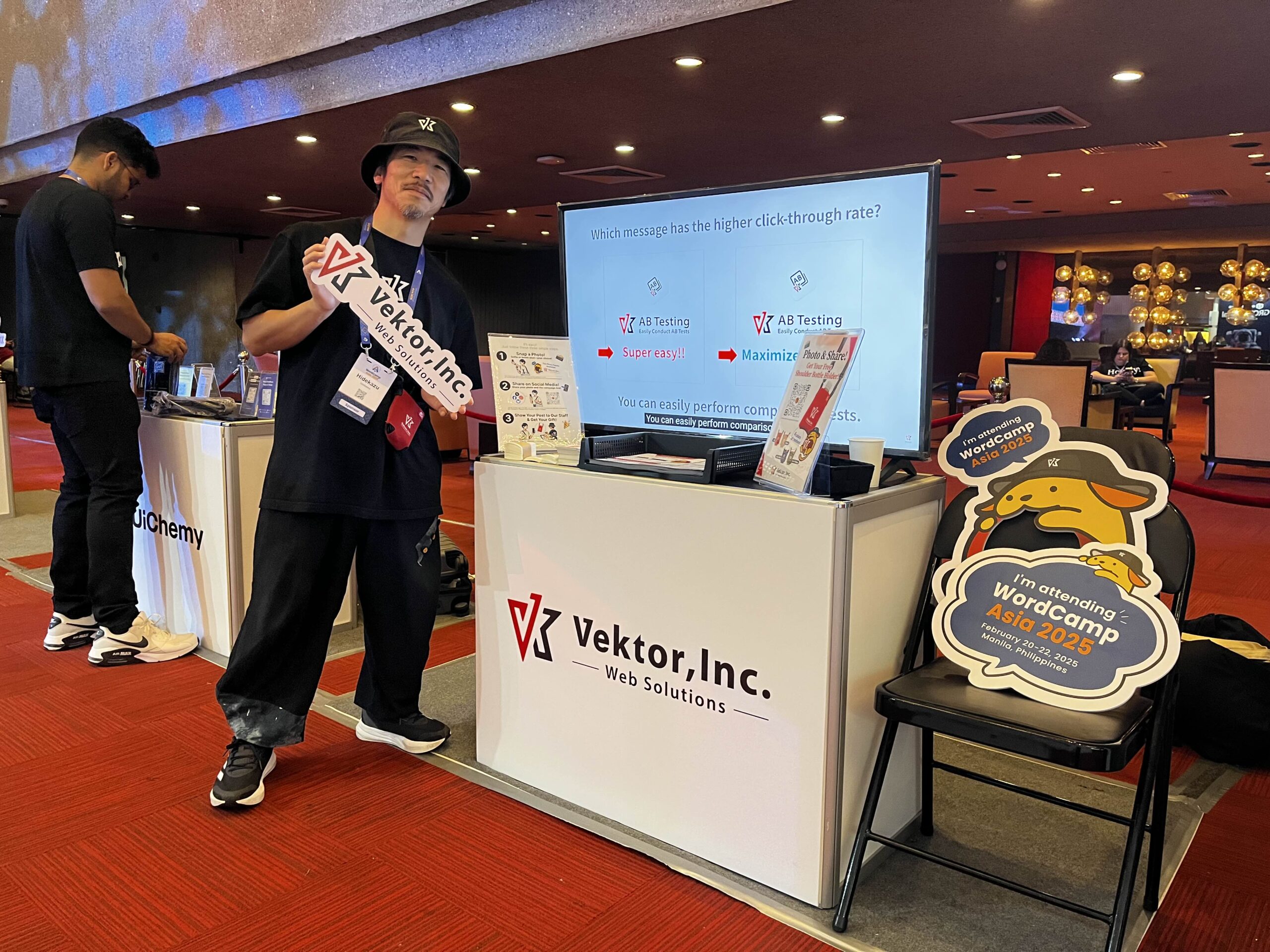 Visit Vektor,Inc. at WordCamp Asia 2025 – Get a Free Shoulder Bottle Holder!